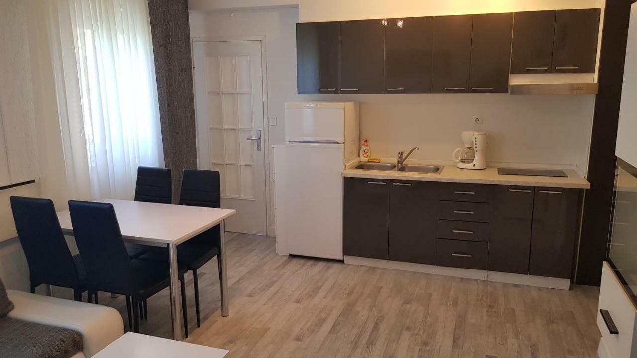 Apartment Vesna Poreč Extérieur photo
